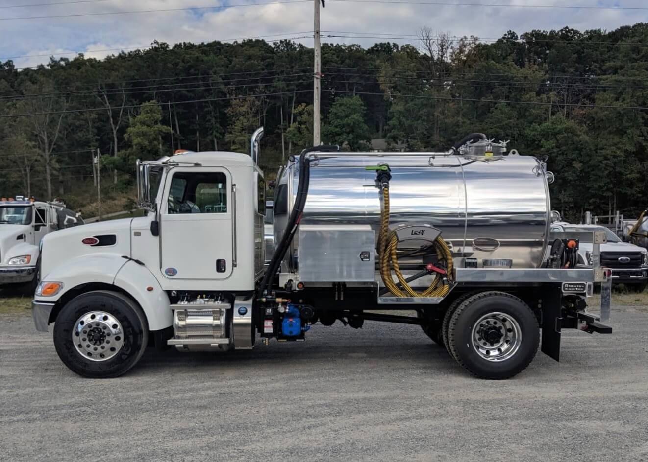 2020 RVT (2000 Gallon) Portable Restroom Truck