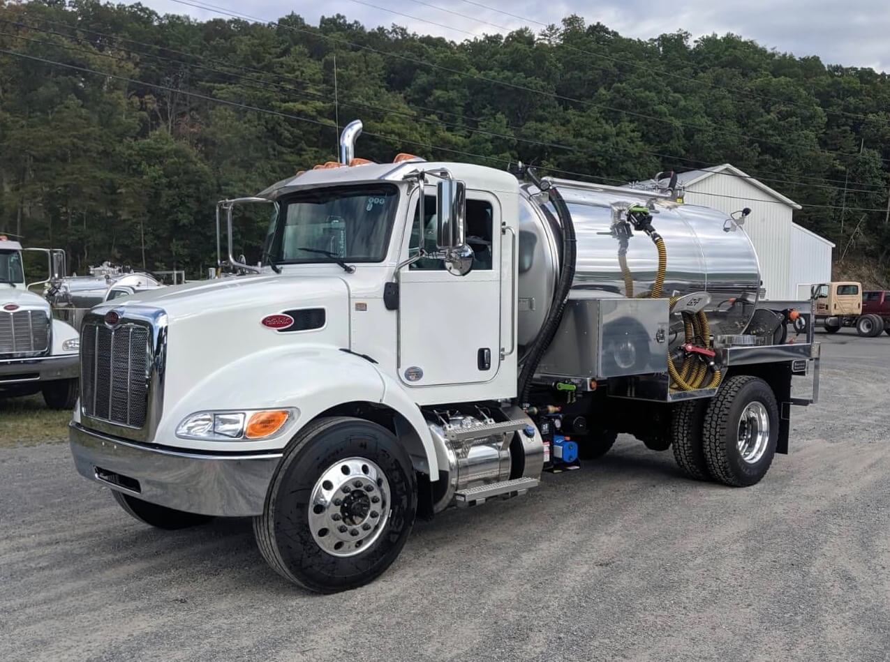 2020 RVT (2000 Gallon) Portable Restroom Truck