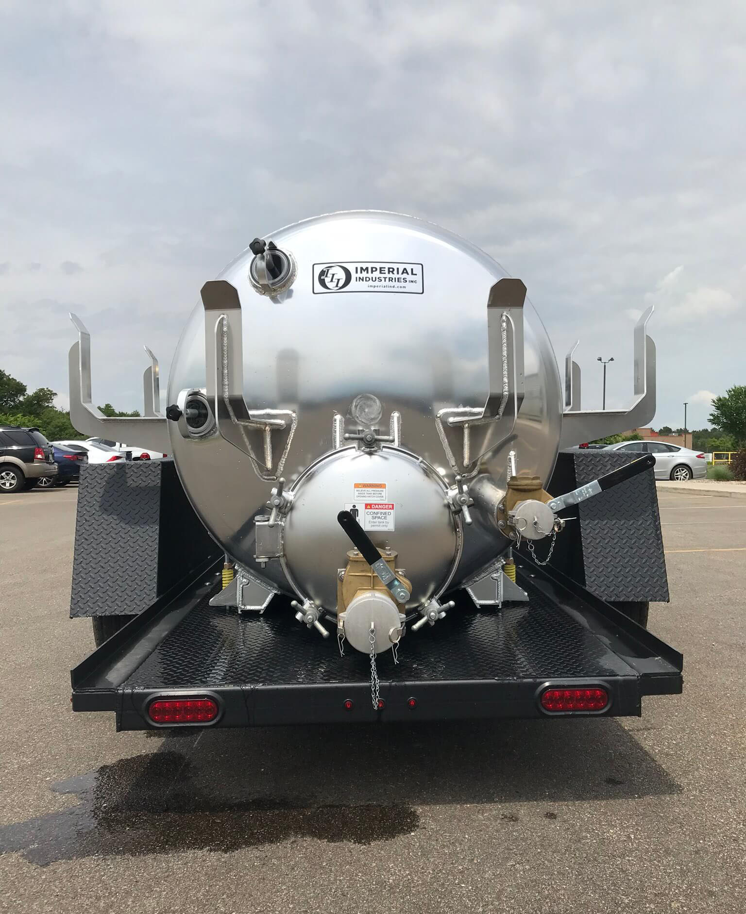 Imperial Industries (1000Gallon) Vacuum Service Trailer Unit Hydro