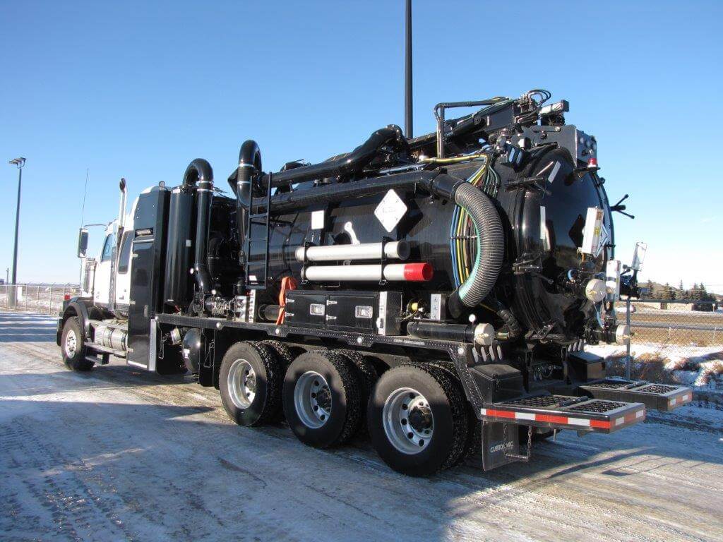 2020 CustomVac TC407/412 (2905Gallon Debris / 1056 Water) Combo Wash