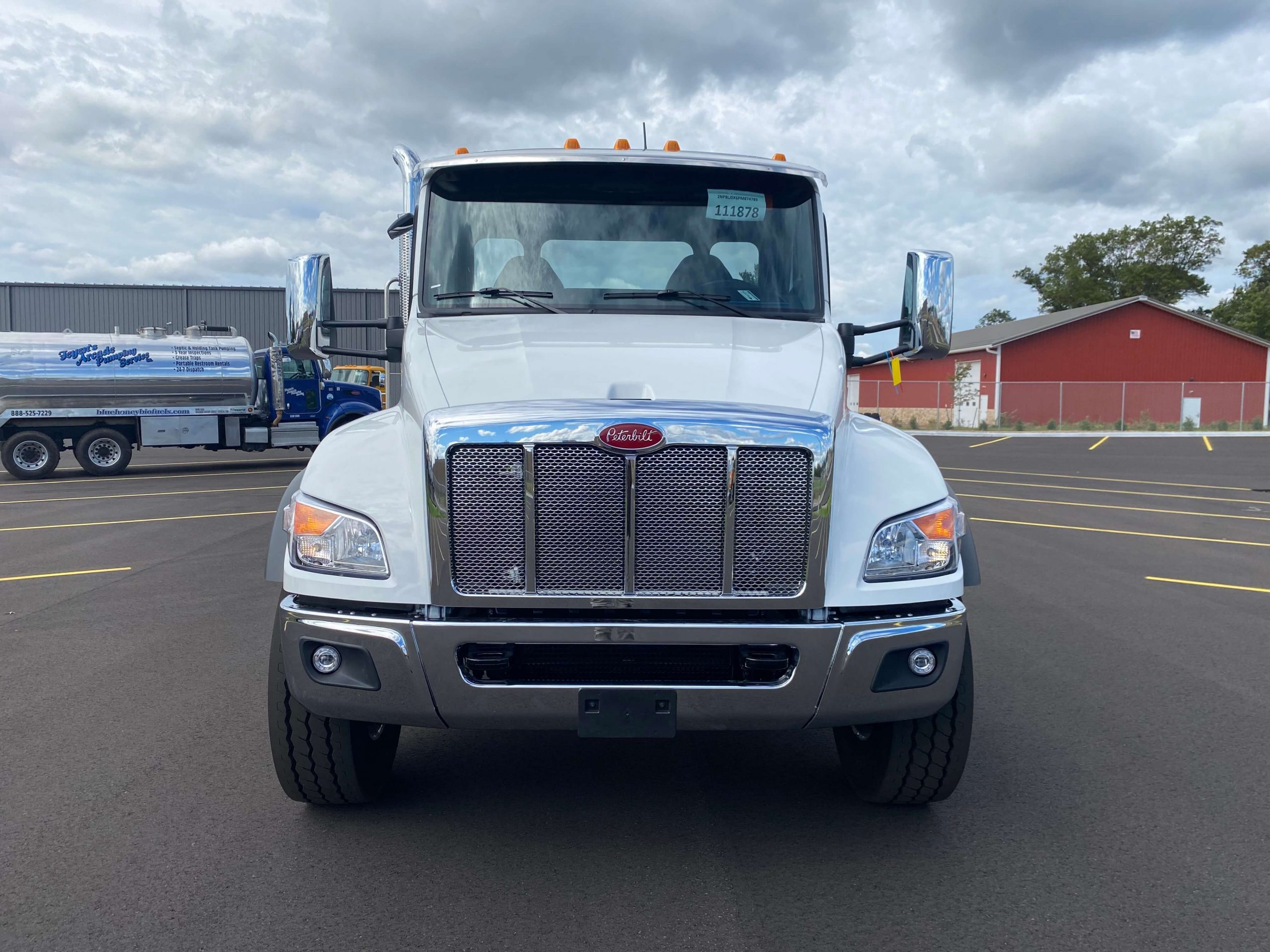 2023 Imperial Industries (4000Gallon) Vacuum Truck w/ Automatic Trans