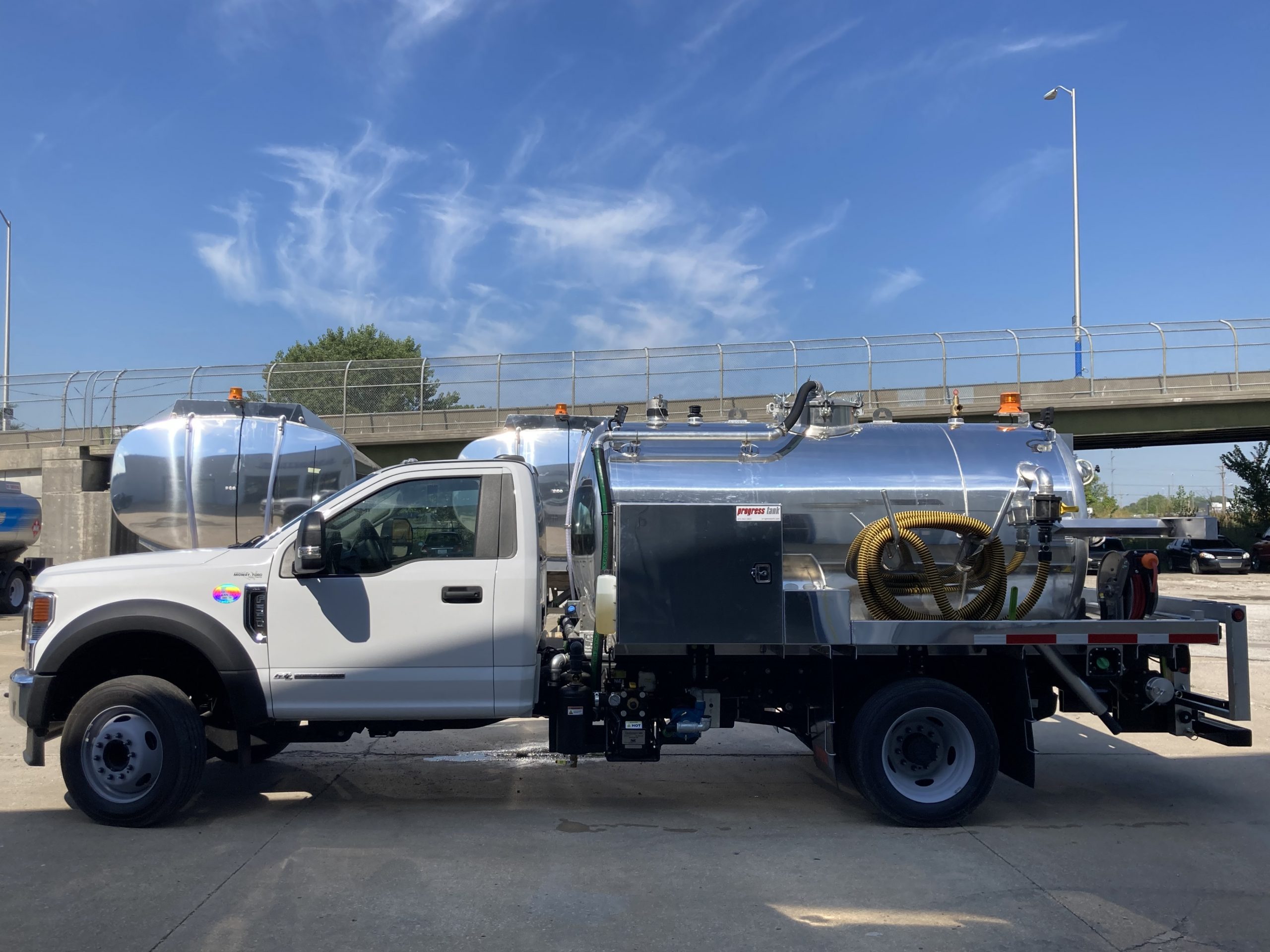 2022 Progress Tank (1250Gallon) Portable Restroom Truck Hydro Vac