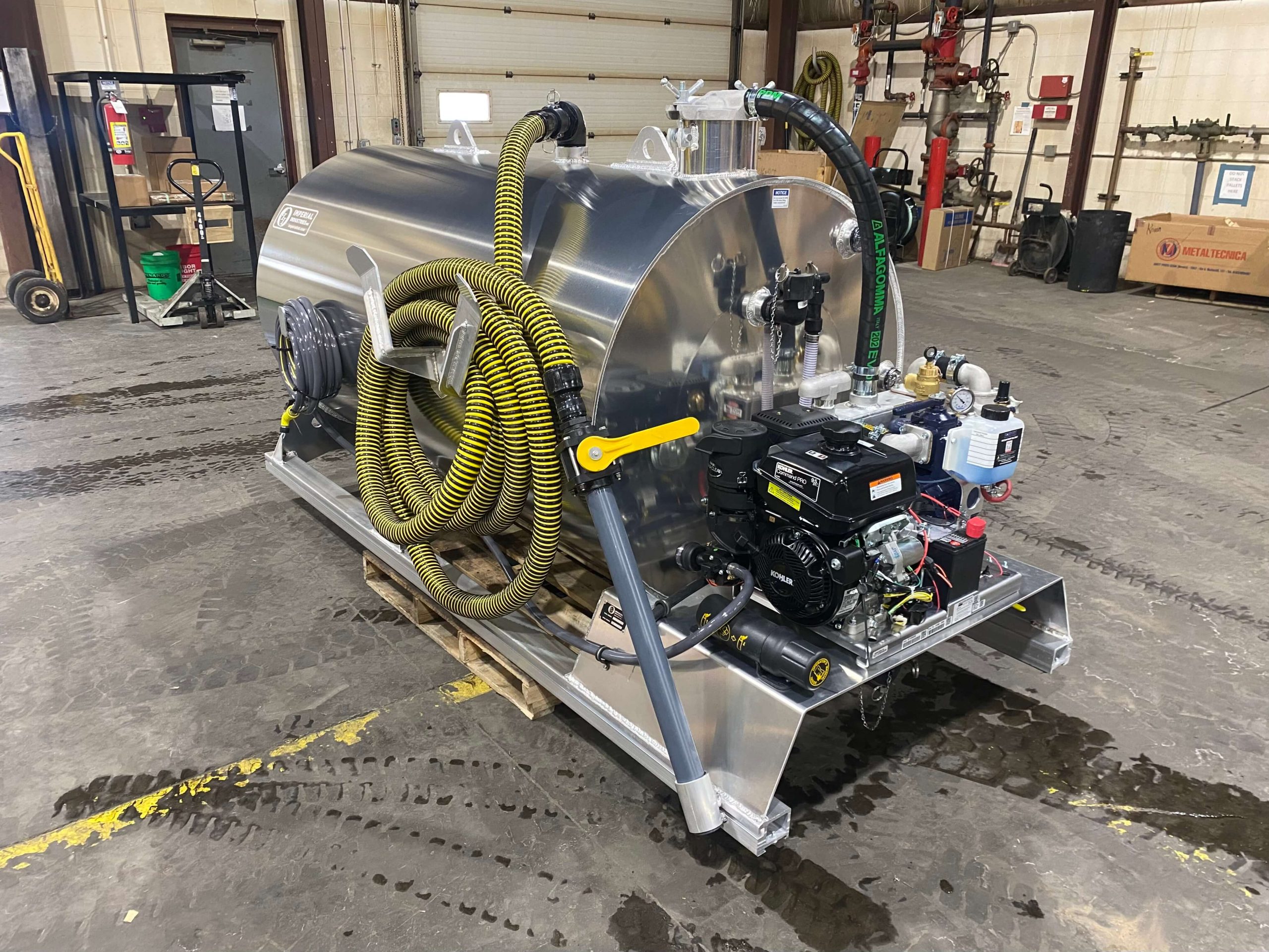 (550Gallon) Portable Restroom SlideIn Unit Hydro Vac and Combo Vac